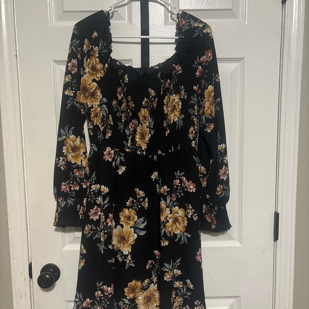 Xhilaration Black and Yellow Floral Long Sleeve Dress